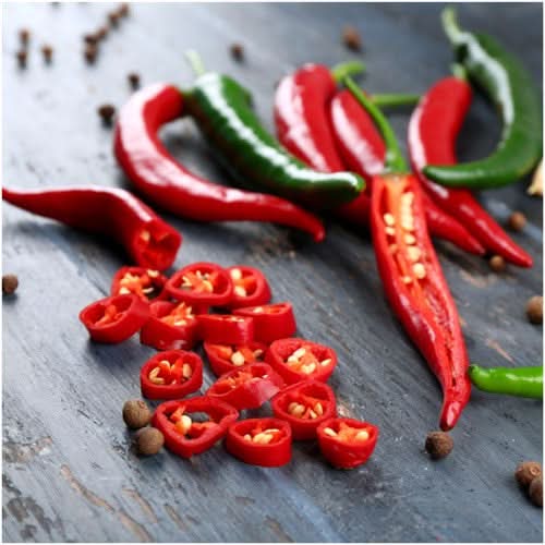 Thick Cayenne Hot Pepper Seeds For Planting (Capsicum annuum)